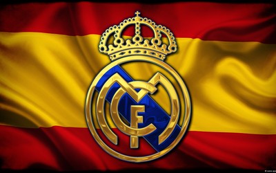 龙珠体育焦点-克瓦拉茨赫利亚与对方门将友好交流